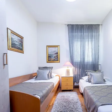 Gostinjska kuća Superior Stunning Gravosa With A Free Parking Dubrovnik