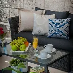 Πανσιόν Superior Stunning Gravosa With A Free Parking 3*