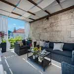 Superior Stunning Gravosa With A Free Parking Πανσιόν
