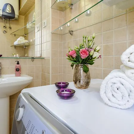 Superior Stunning Gravosa With A Free Parking Gæstehus 3*