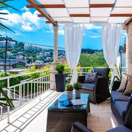Superior Stunning Gravosa With A Free Parking Guest house