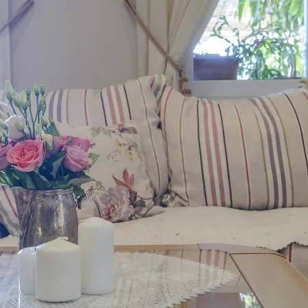 Superior Stunning Gravosa With A Free Parking 招待所