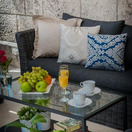 Pensjonat Superior Stunning Gravosa With A Free Parking 3*