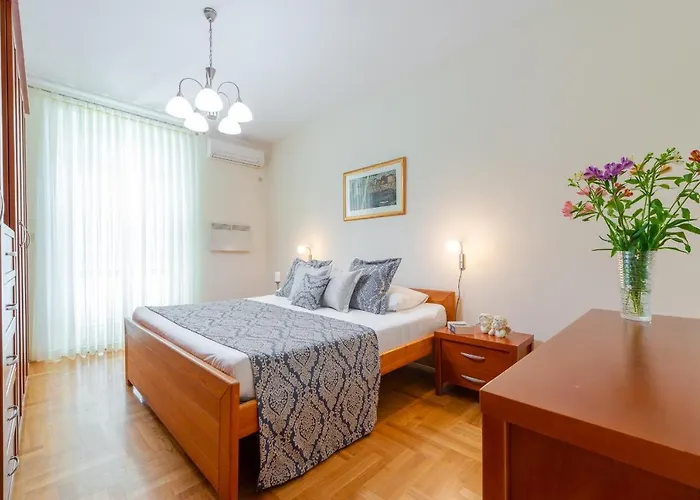 Superior Stunning Gravosa With A Free Parking Pensjonat