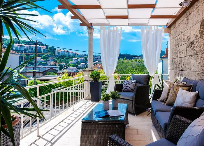 Superior Stunning Gravosa With A Free Parking Pensjonat